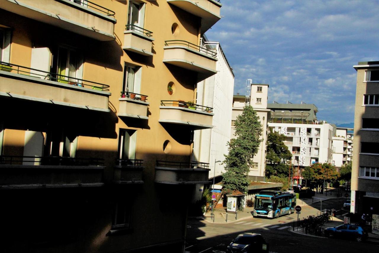 Grenoble Hyper-Centre + Wifi + Netflix Apartment Exterior photo