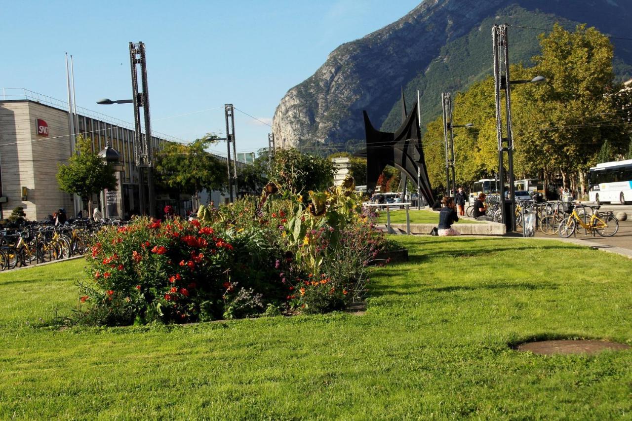 Grenoble Hyper-Centre + Wifi + Netflix Apartment Exterior photo
